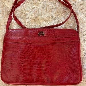 Gorgeous Etienne Aigner Vintage leather bag- Red ❤️✨